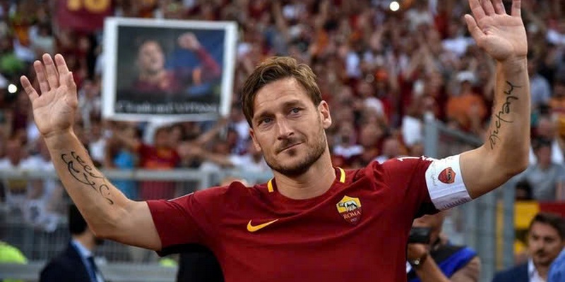 Francesco Totti là biểu tượng của lòng trung thành